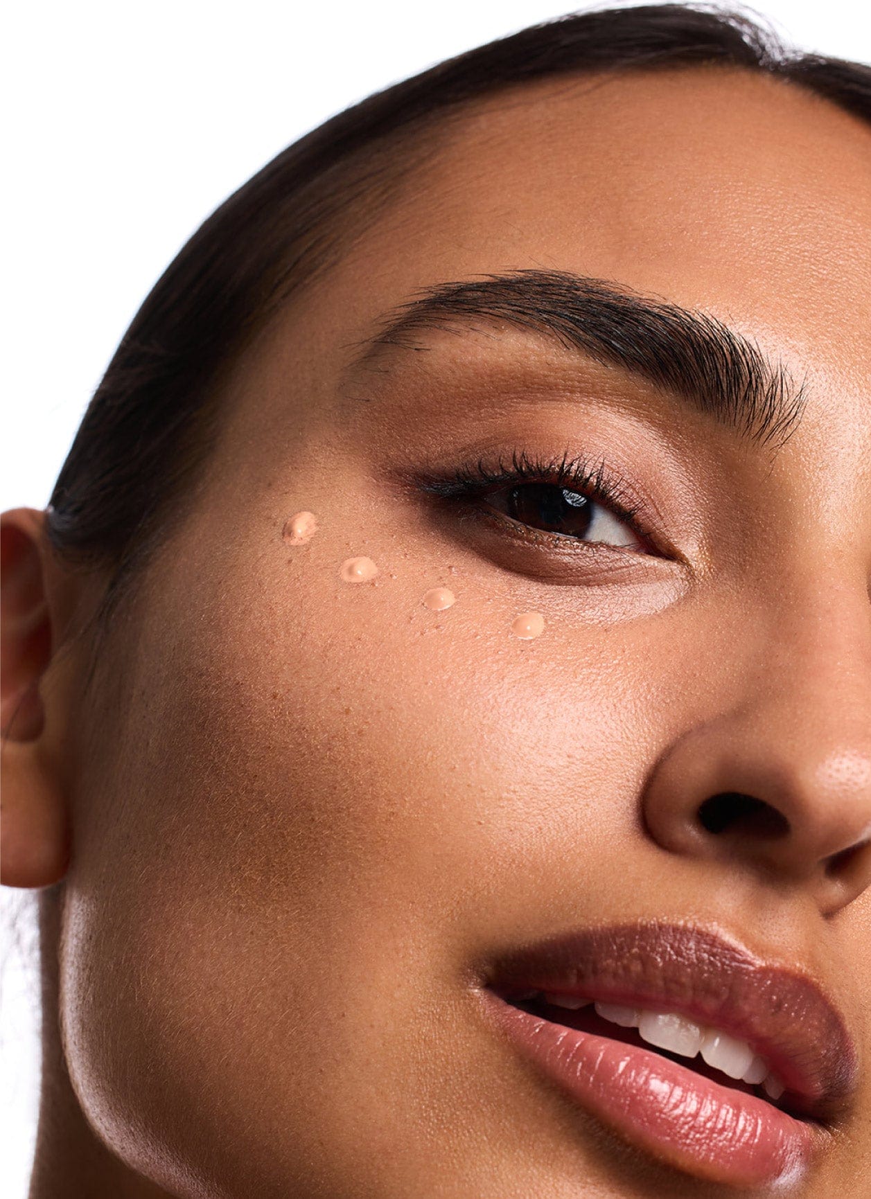 Luminous Eye Corrector SPF 41 – Brightening Tinted Under-Eye Cream